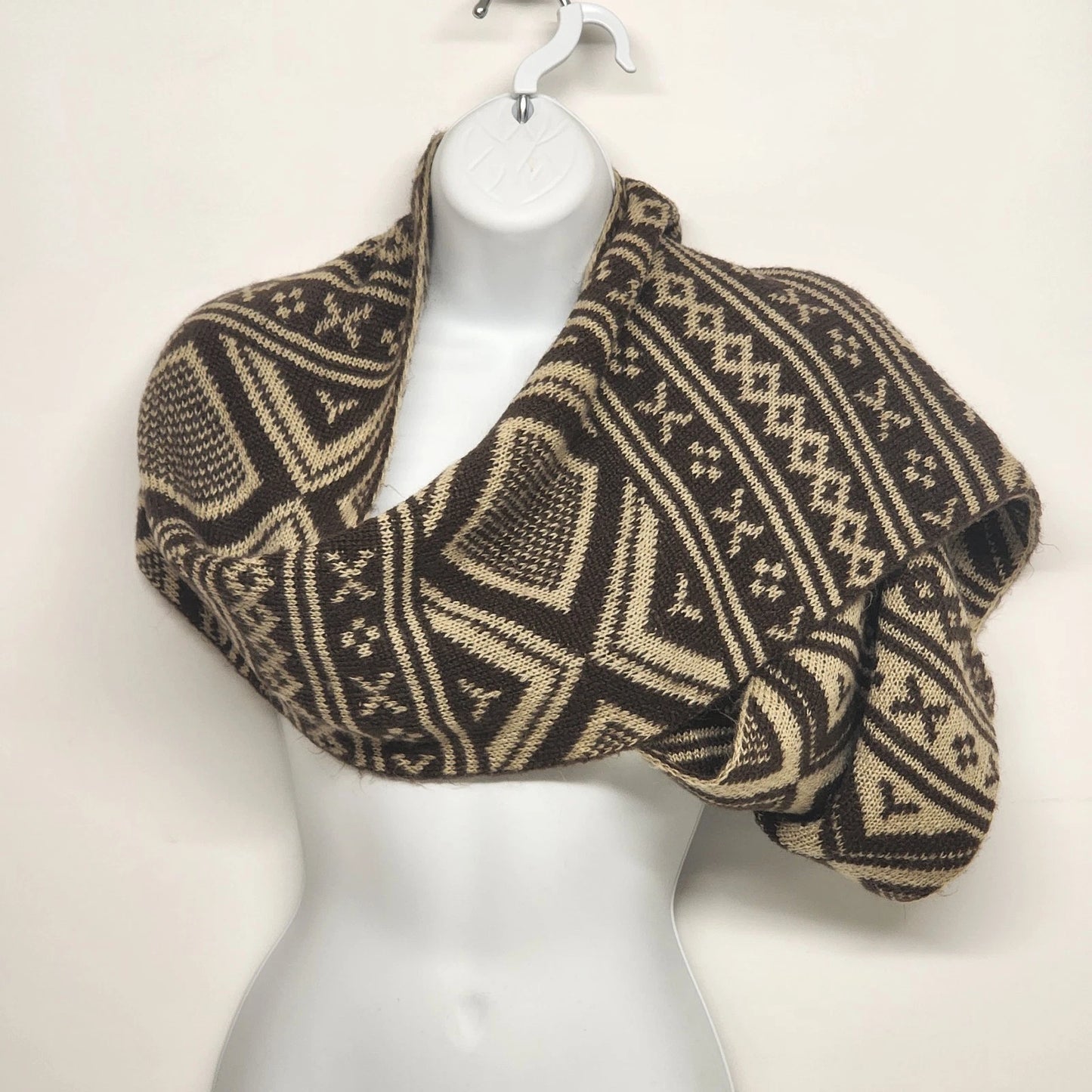 Geometric Tribal Infinity Scarf Brown Cream Acrylic Knit Neck Warmer 12x30" Vtg