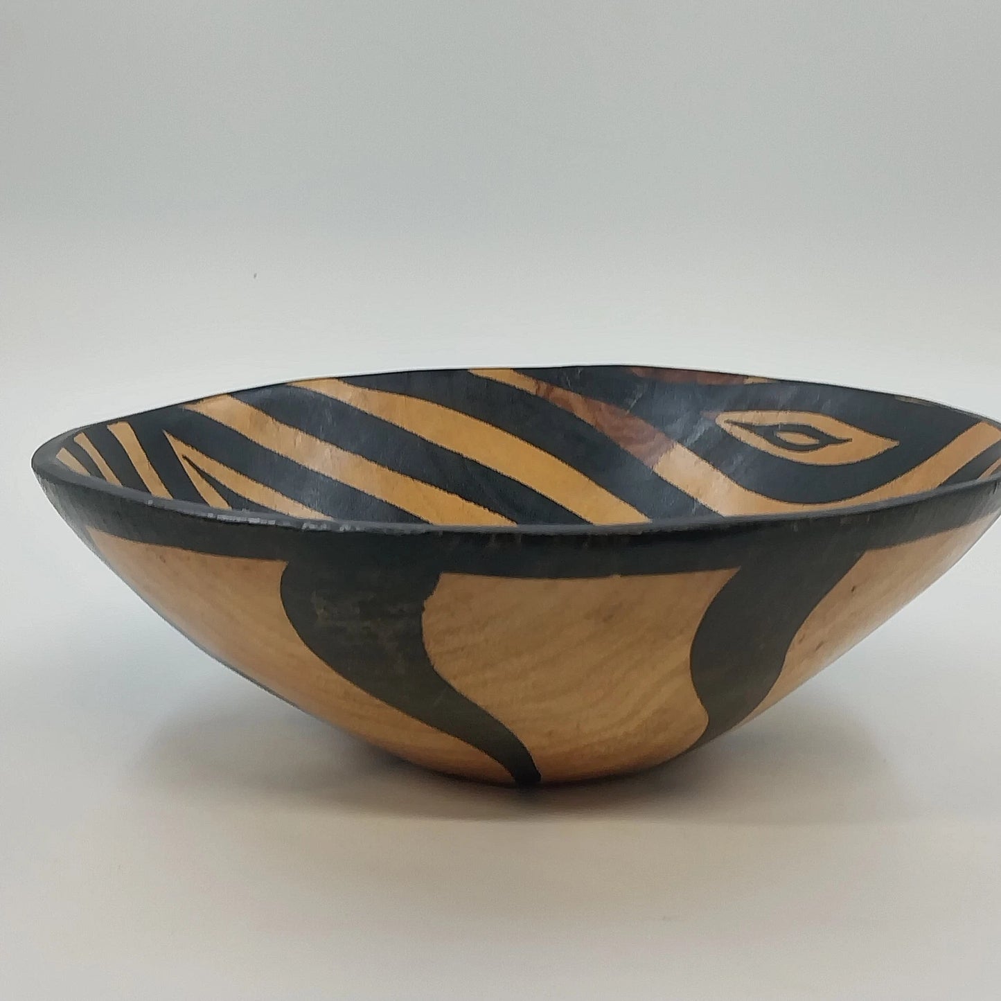 Hand Carved Wooden Bowl 9.25" African Zebra Animal Print Black Tan Varnished Vtg