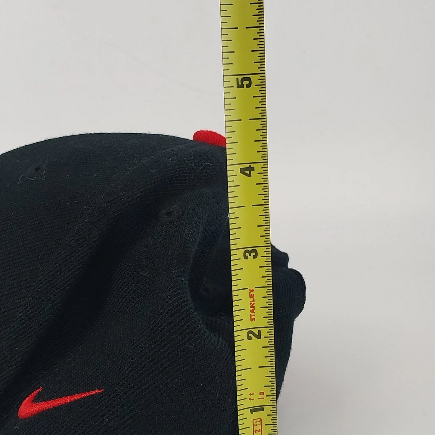 Nike Cincinnati Reds Black Red Bill Hat MLB Cap Hook Loop Adjustable OSFM