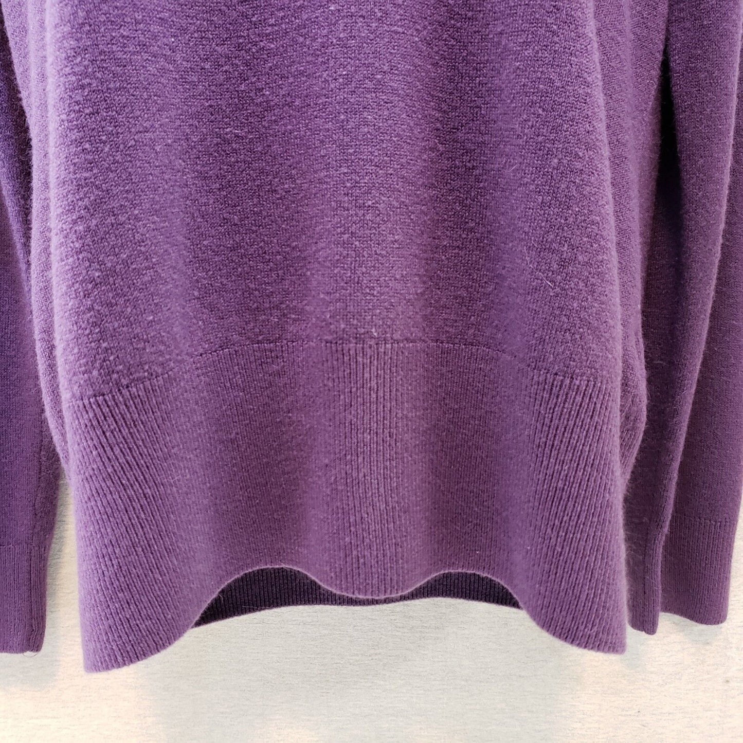 The Tog Shop Women's Large Purple 100% Acrylic Turtleneck Knit Pullover Top
