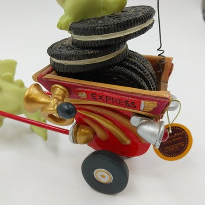 Go Go Getaway Cart Stealing Oreo Pocket Dragons Real Musgrave