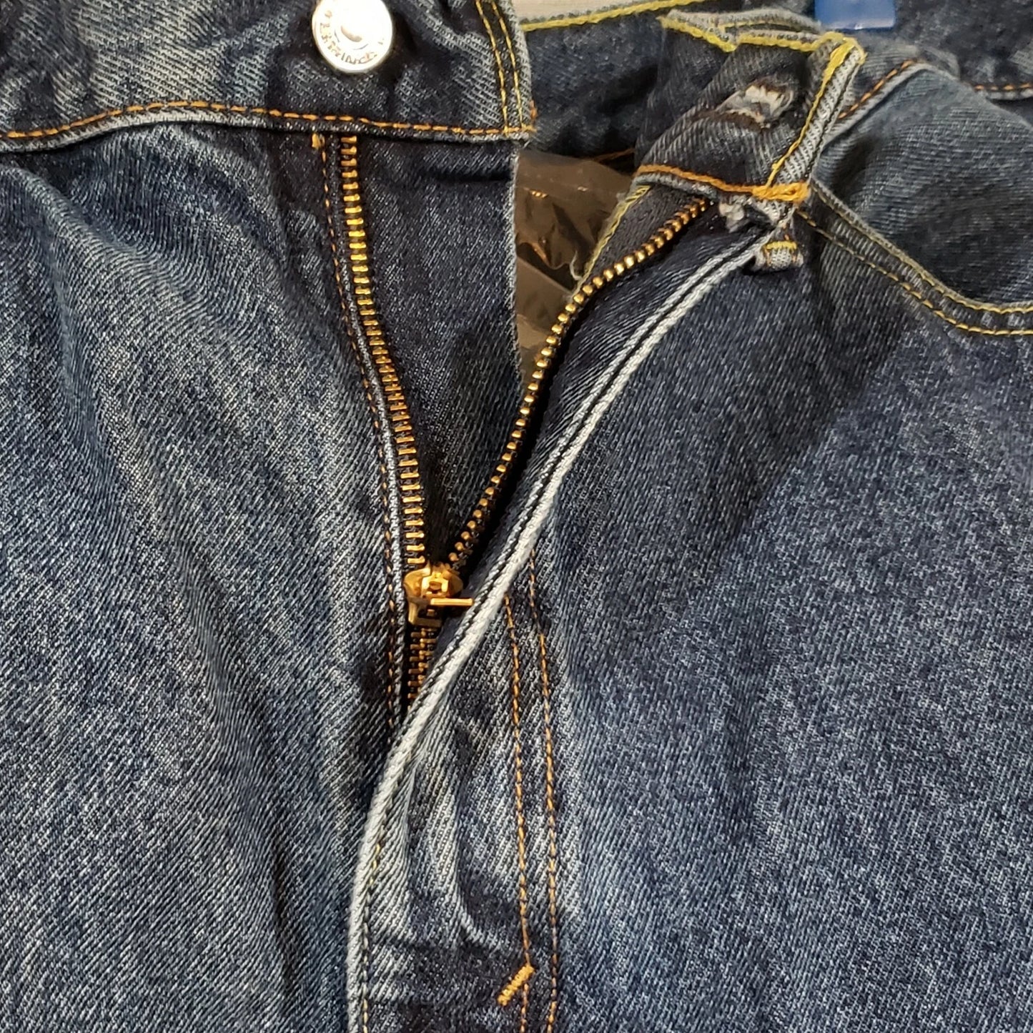 Levi’s 505 Men’s Jean 40x32 Regular Fit Straight Leg y2k men denim Mexico Rugged