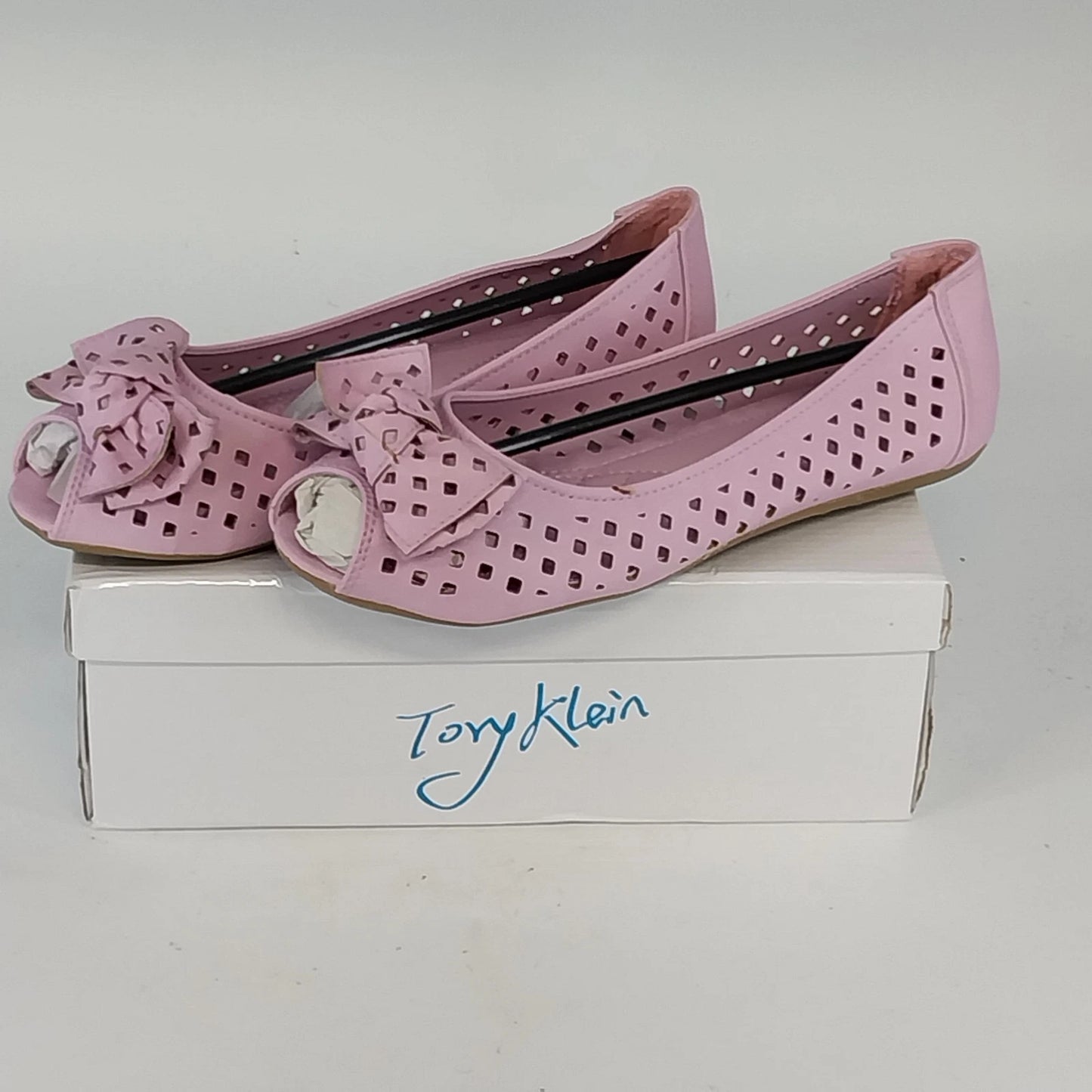 Tory Klein Flats Sandals Pink Peep Toe Bow Laser Cut Women's 8 China