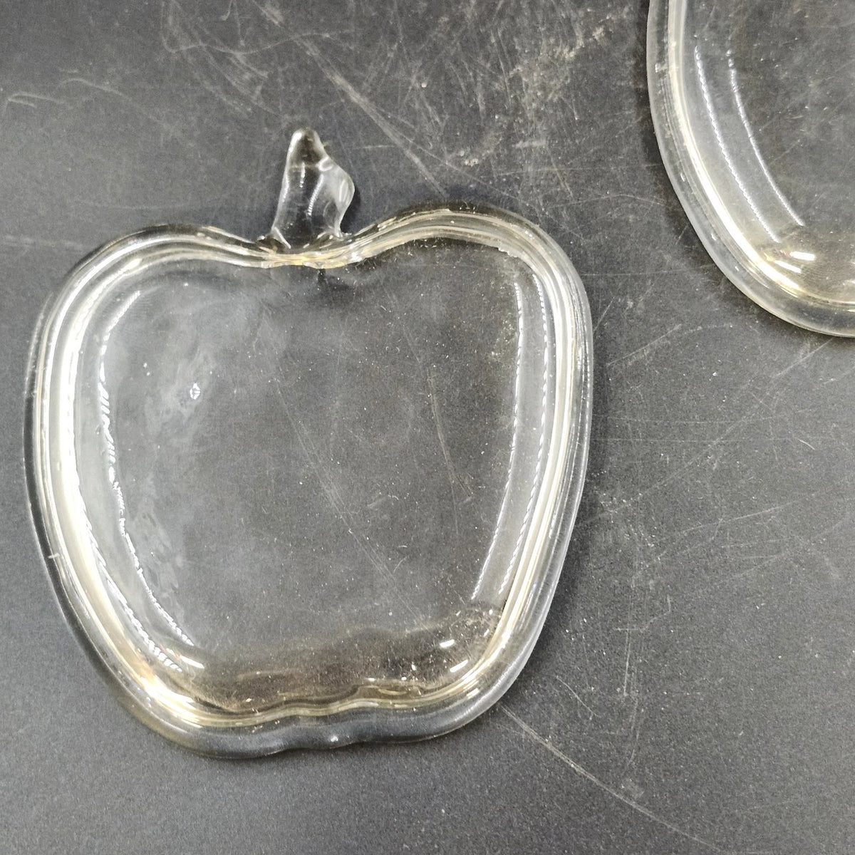 2 Pcs Clear Glass Apple Trinket Jewelry Dishes Candy Nut Serving Bowls 4" Vtg