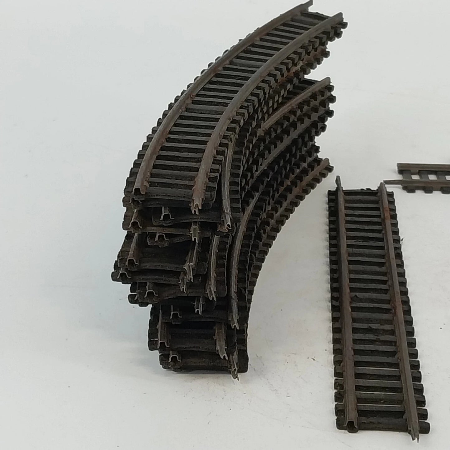 Vintage HO Scale Train Track Lot 16 Pieces Curved Straight Crossover