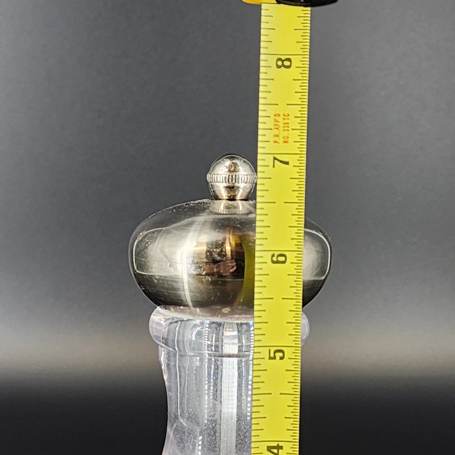 Olde Thompson Salt and Pepper Mill Set Silver Brushed Metal & Clear Acrylic Vtg