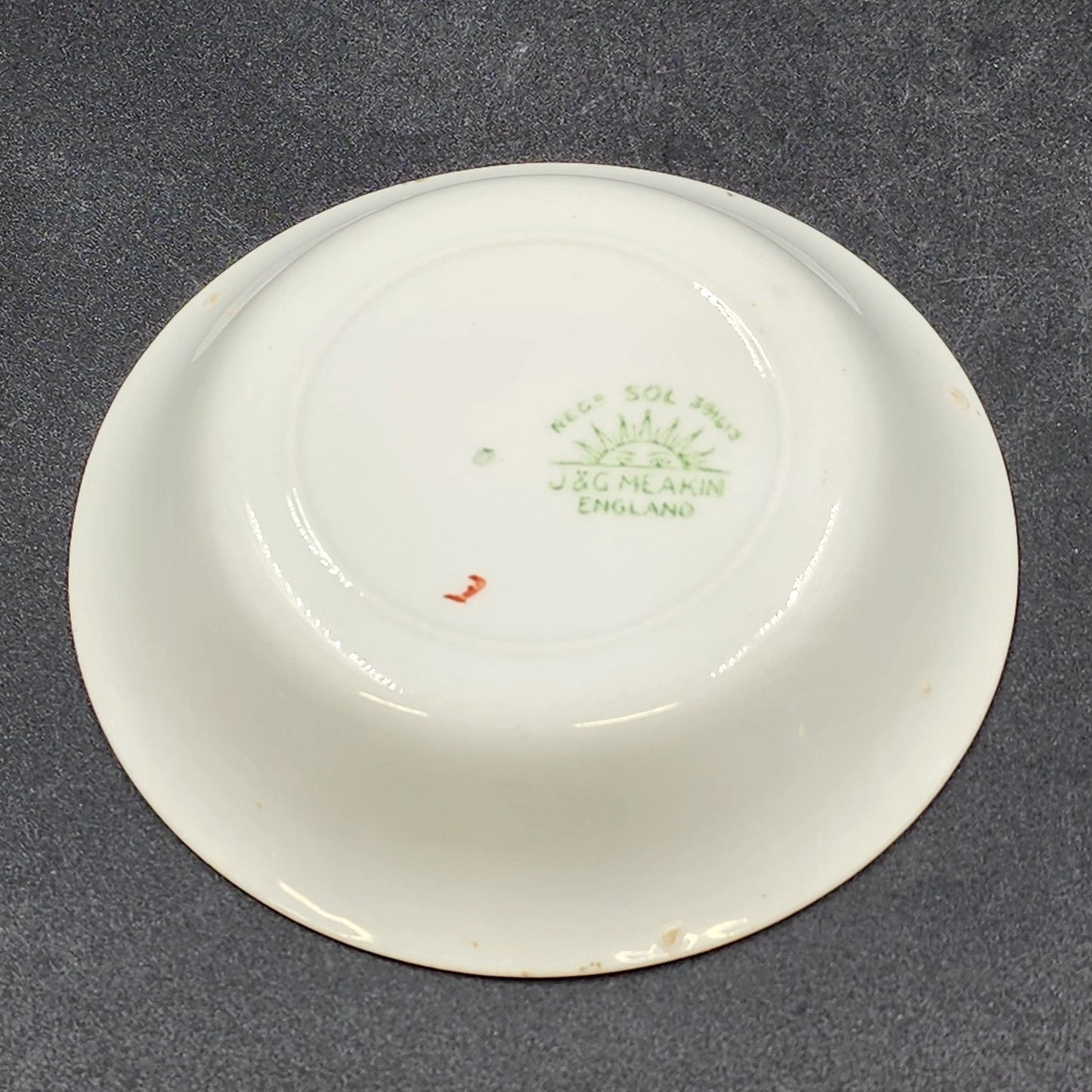 6 Nebraska Blue Fruit Berry Bowls England Blue Rim Flower Accent J&G Meakin