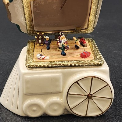 Mr Christmas Animated Ornament White Train Music Box w Rotating Inside 4" 2010