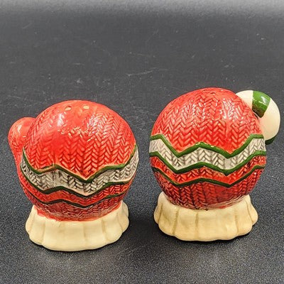 Set of 2 Christmas Salt & Pepper Shakers Red Mittens Ceramic 3.75"