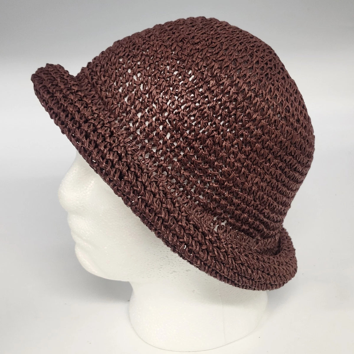 Women's Burgundy Woven Straw Cloche Sun Hat Rolled Brim Open Weave One Size Vtg