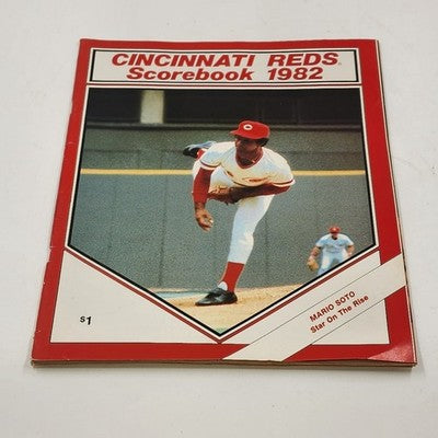 Cincinnati Reds 1982 Scorebook vs Atlanta Mario Soto Star on the Rise Scored Vtg