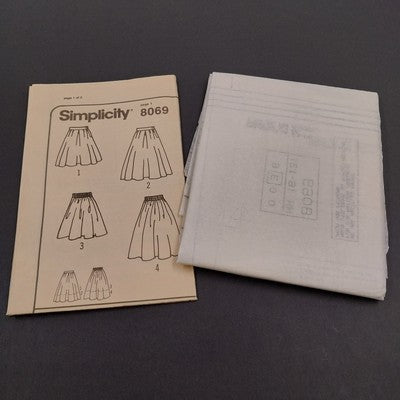 Simplicity 8069 Vtg Sewing Pattern Cut Complete 1992 Misses Skirts Size HH 6-12