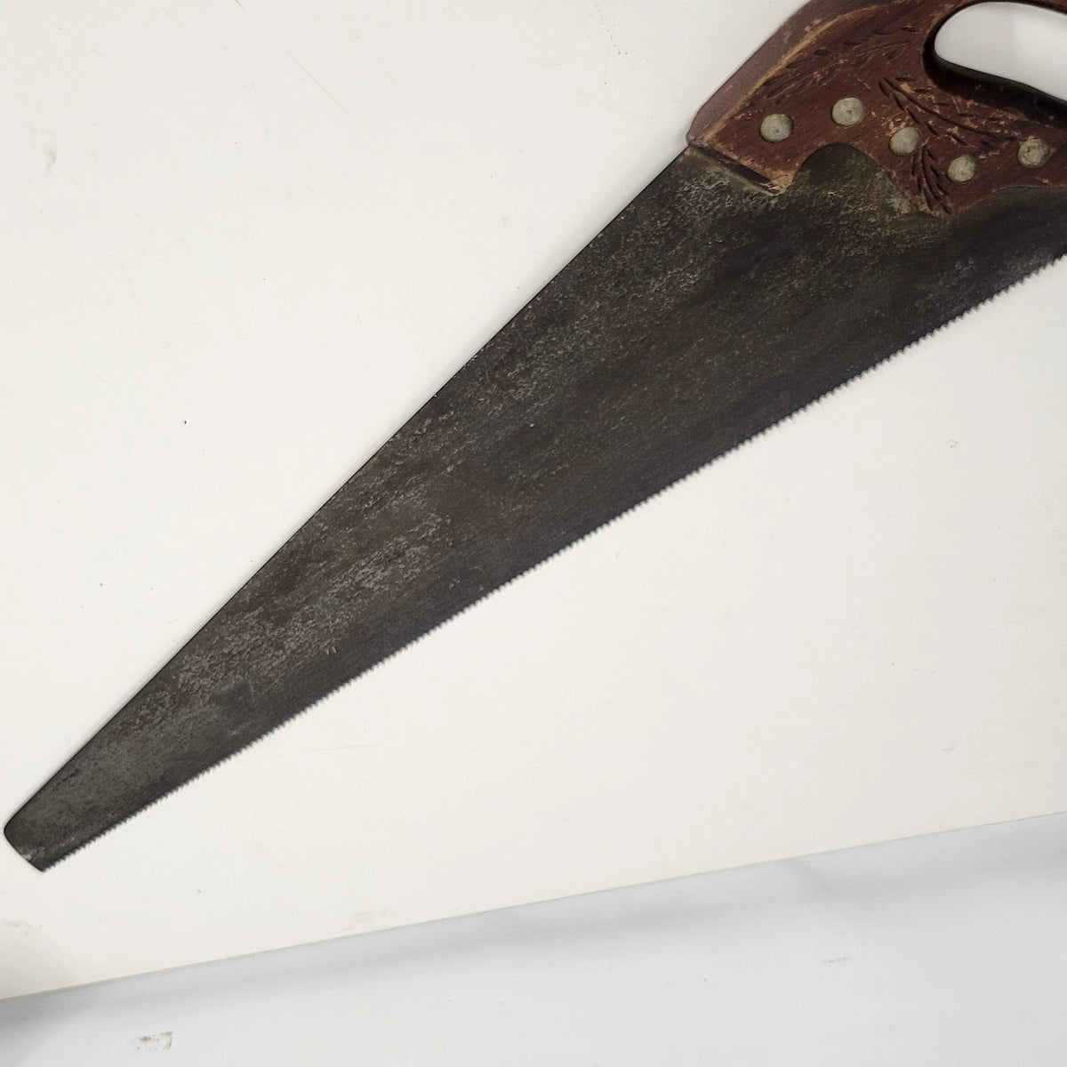 Crosscut Hand Saw 26" Carved Wood Handle Vintage Carpenter Woodworking Tool