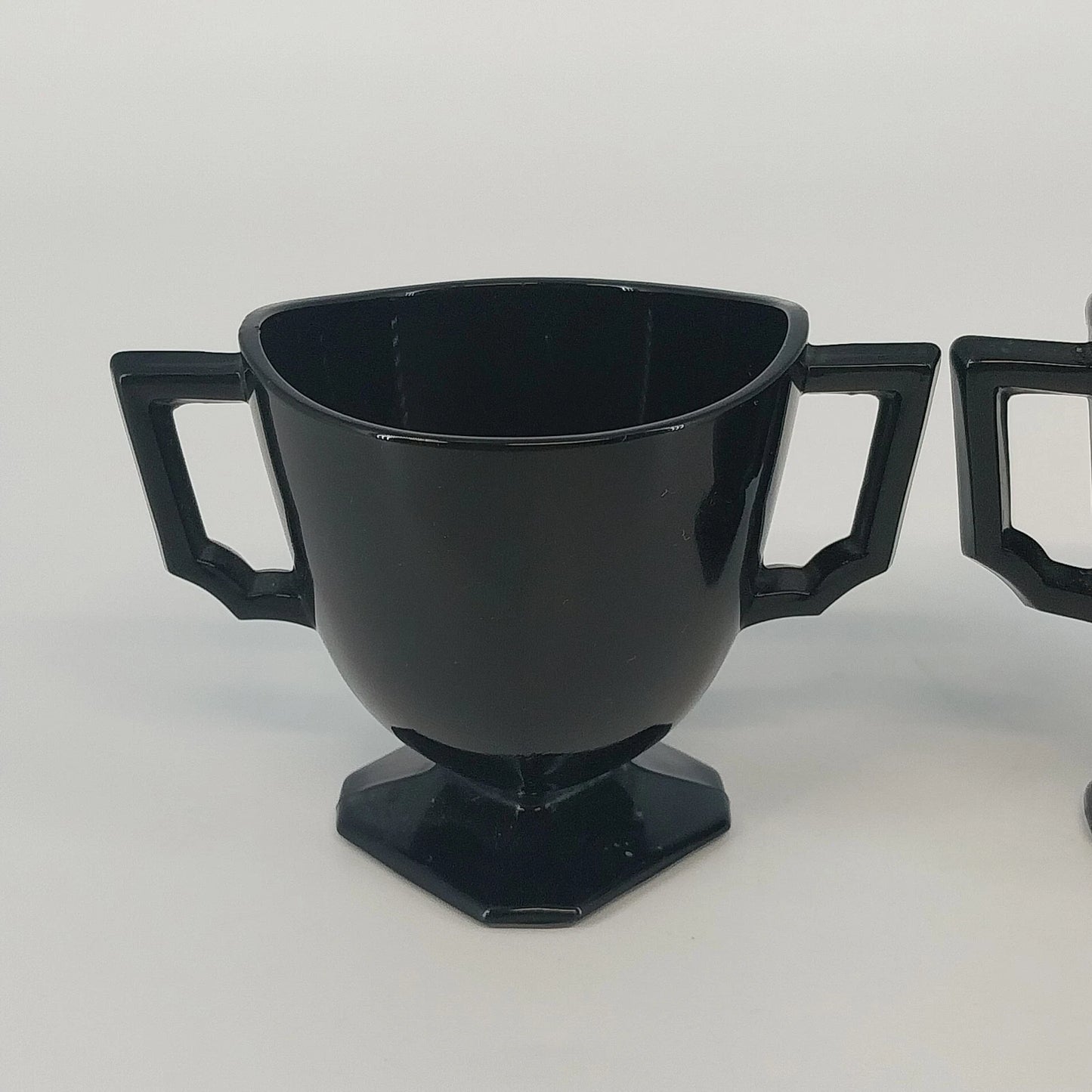 LE Smith Black Glass Cream Sugar Set Double Shield Pattern Square Base Vintage