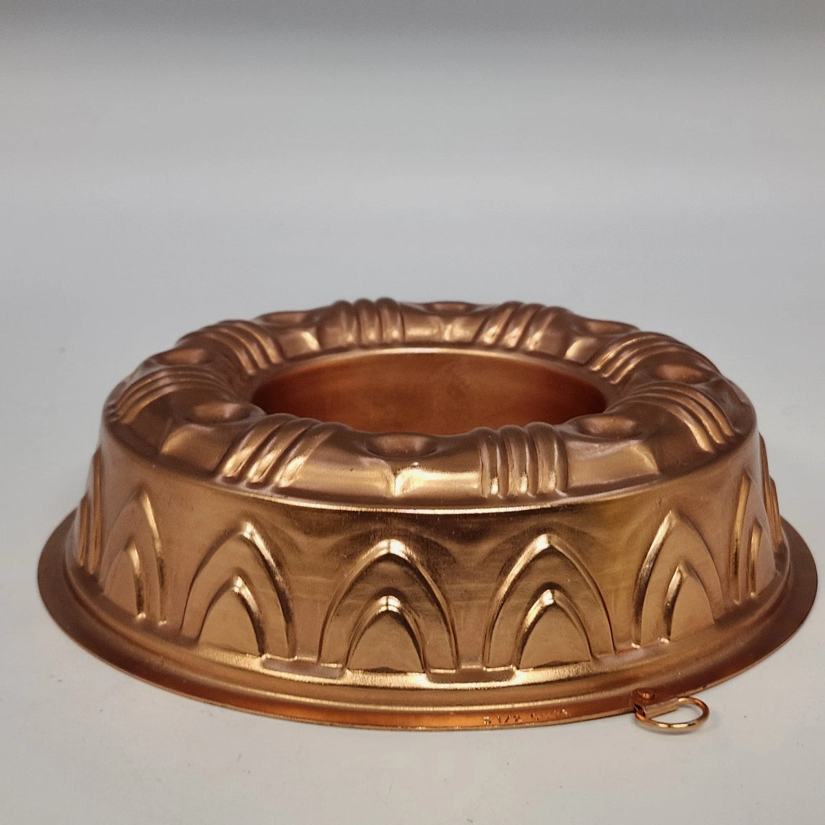 Copper Tone Jello Gelatin Ring Mold 3.5 Cup Geometric Wall Hanging 8.5" Vintage