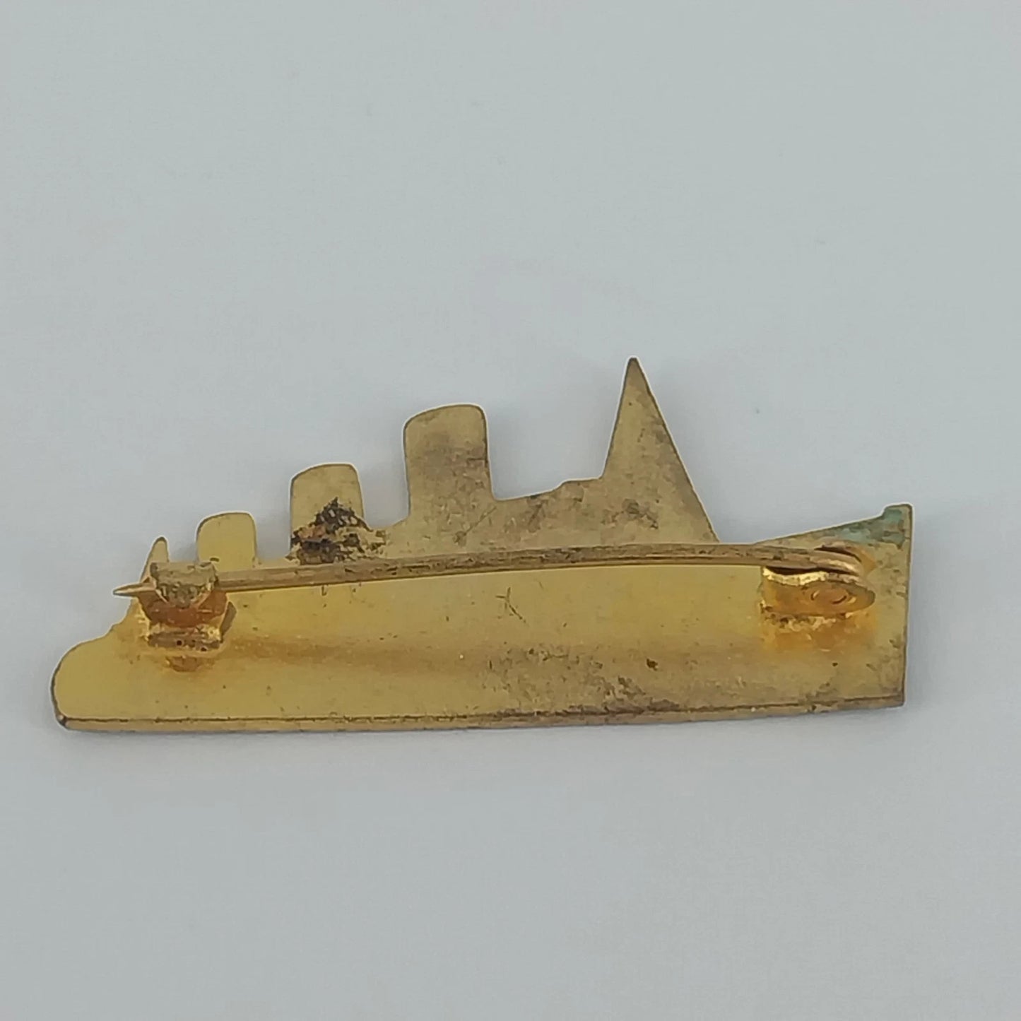 RMS Queen Mary Enamel Pin Stratton England Cunard Ocean Liner Ship Brooch Vtg