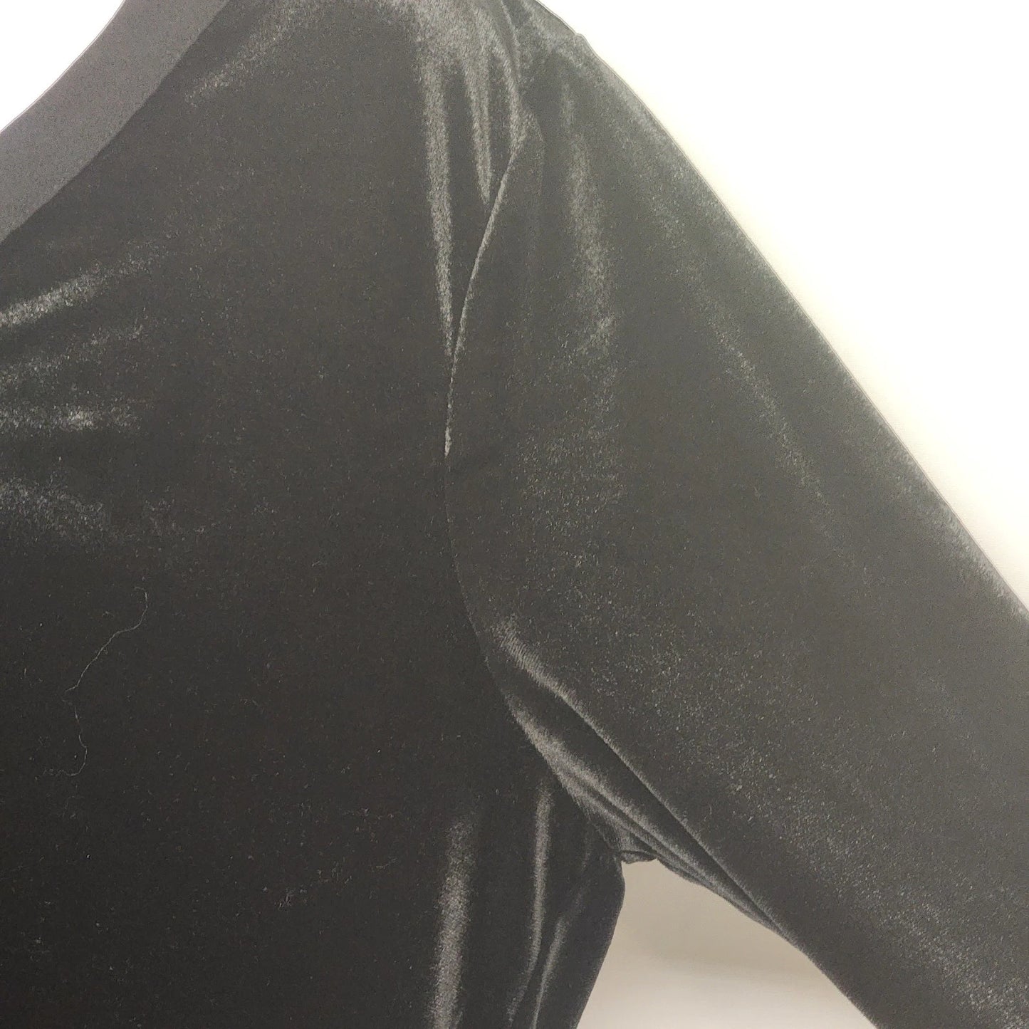 Ann Taylor Women's M Petite Blouse Black Velvet V Neck Long Sleeve Top Stretch