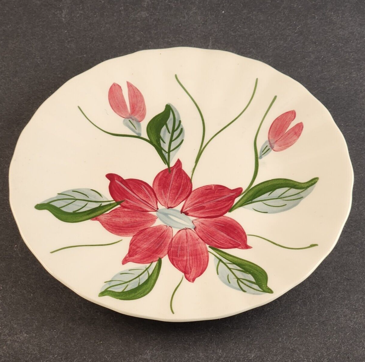 Southern Potteries Blue Ridge Bread and Butter Plate Hand Painted 6¼" Poinsettia