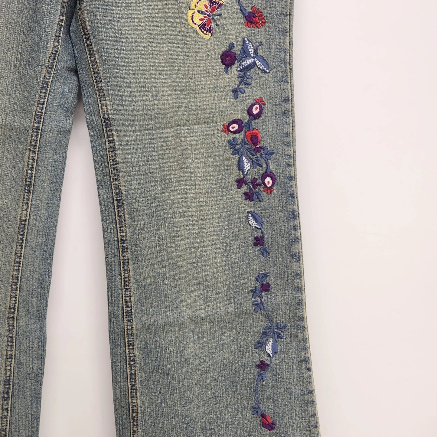The Blues Missy Sz 10 Blue Denim Jeans 100% Cotton Embroidered Butterfly Flower