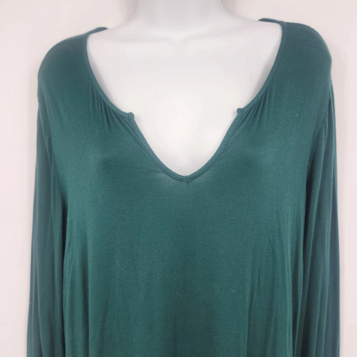 Charming Charlie Women's Teal Green V Neck Tunic Long Sleeve Top Large Roll Cuff