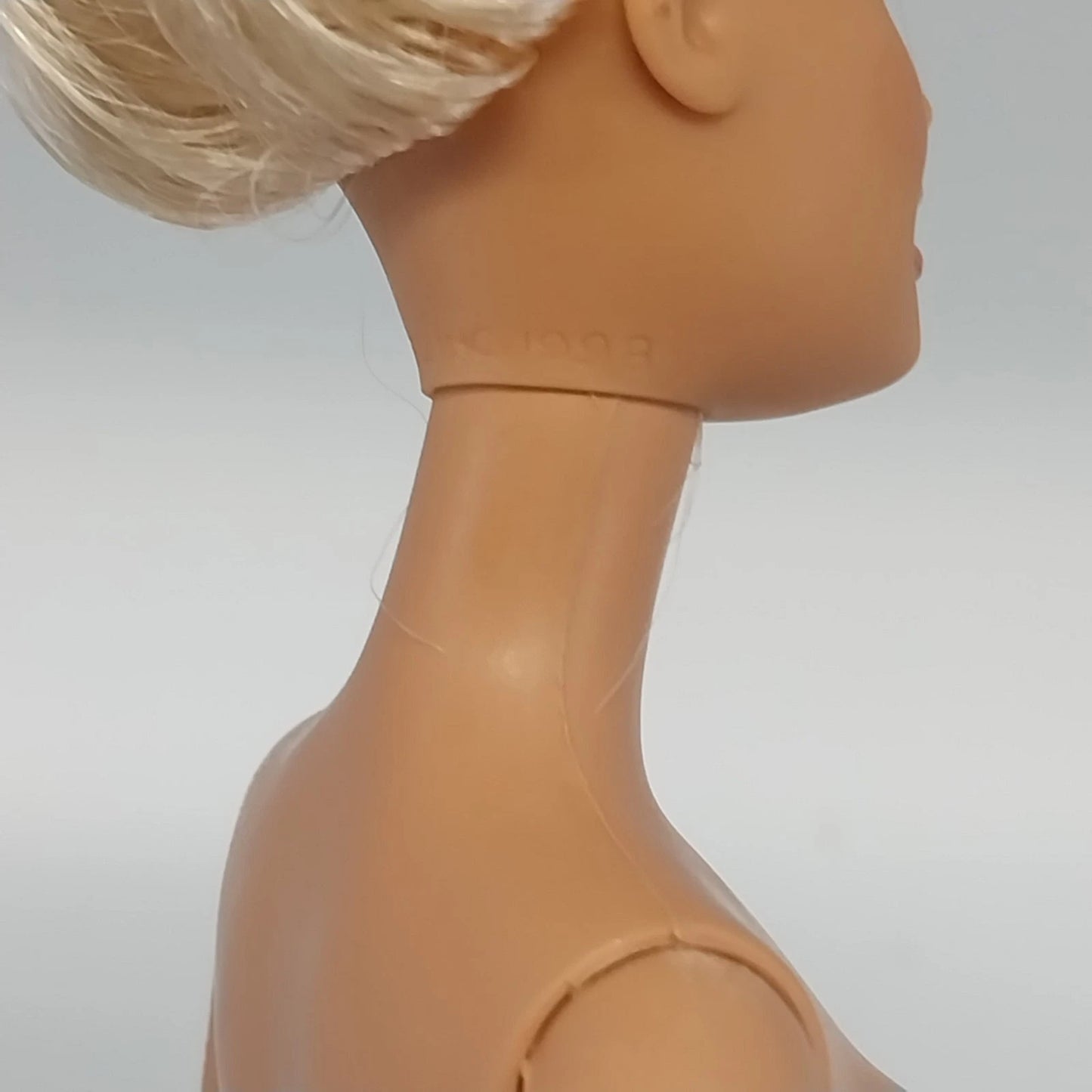 Mattel Barbie Doll Blonde Purple Hair Bendable Knees Nude Hair 1998 Head 1999