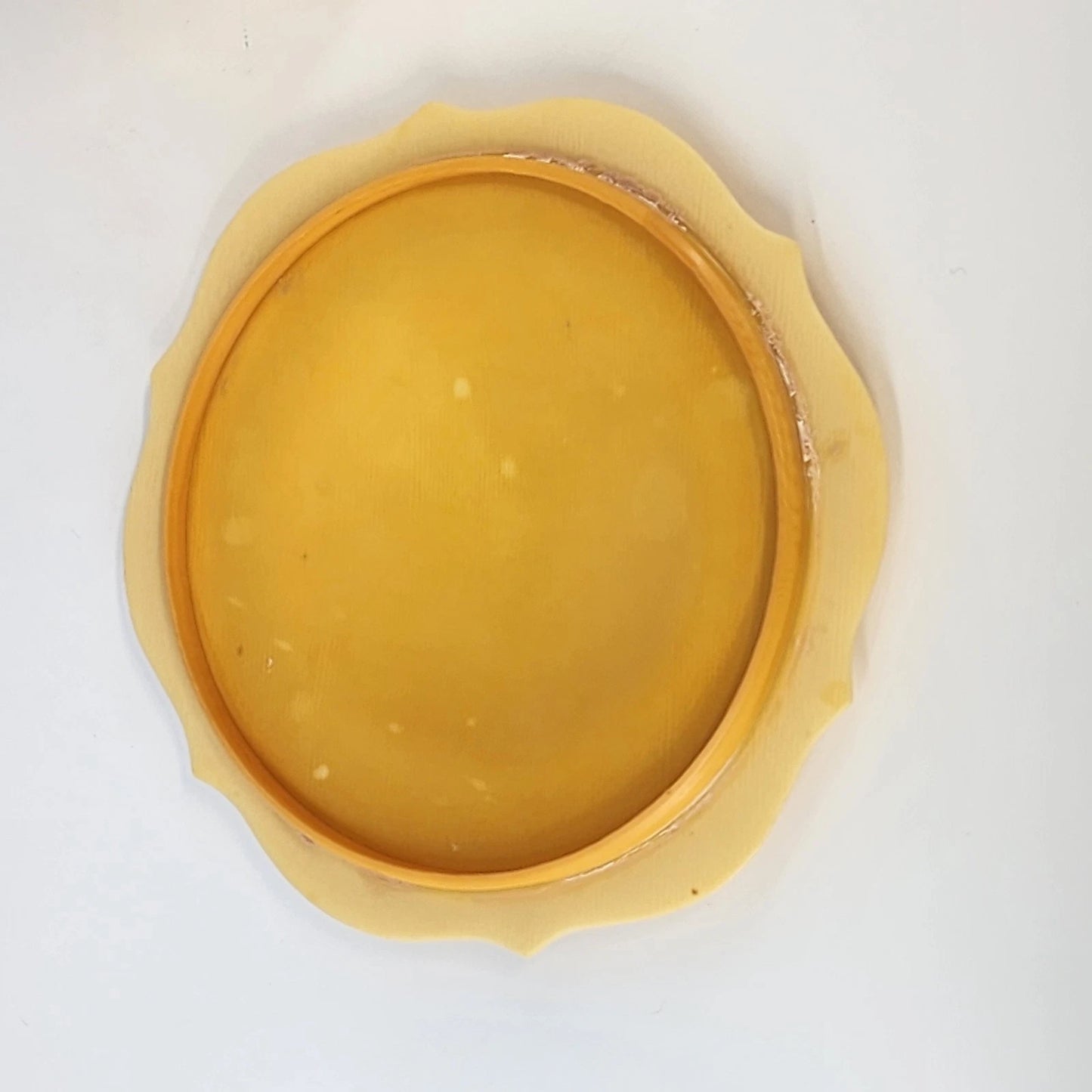 Bakelite Plastic Yellow Powder Jar Round Vanity Box Trinket Celluloid Style Vtg