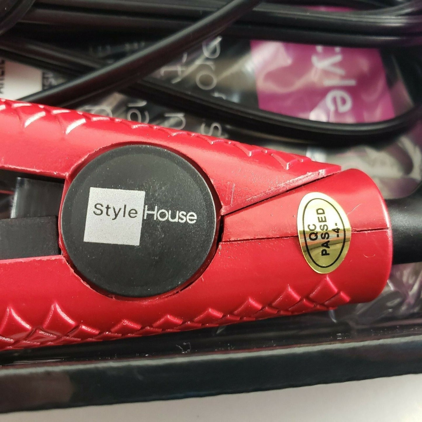 Professional Hair Styling Flat Iron by Style House NIB Red 1¼" Wide