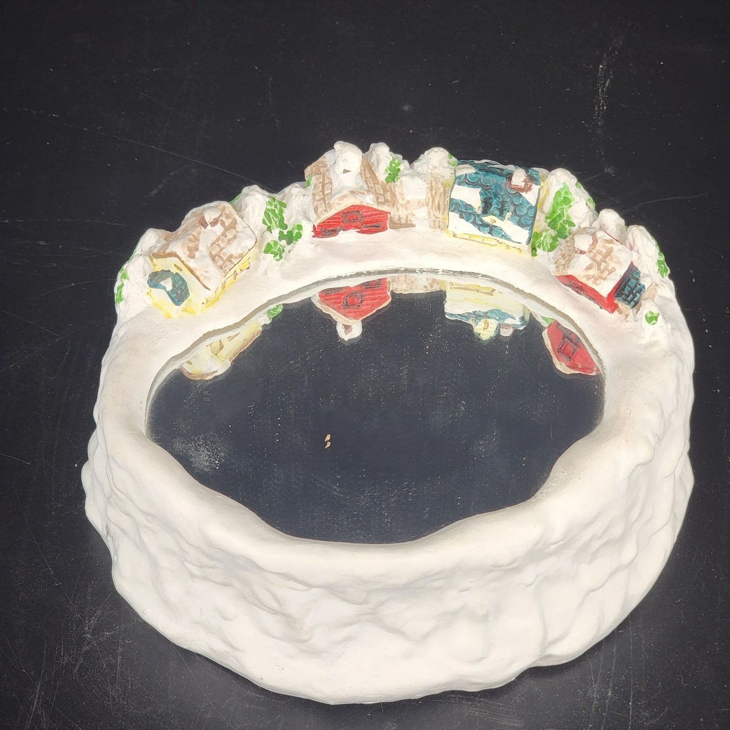 Christmas Around the World Skating Bear Music Box Wind Up Animated 6" House of Lloyd