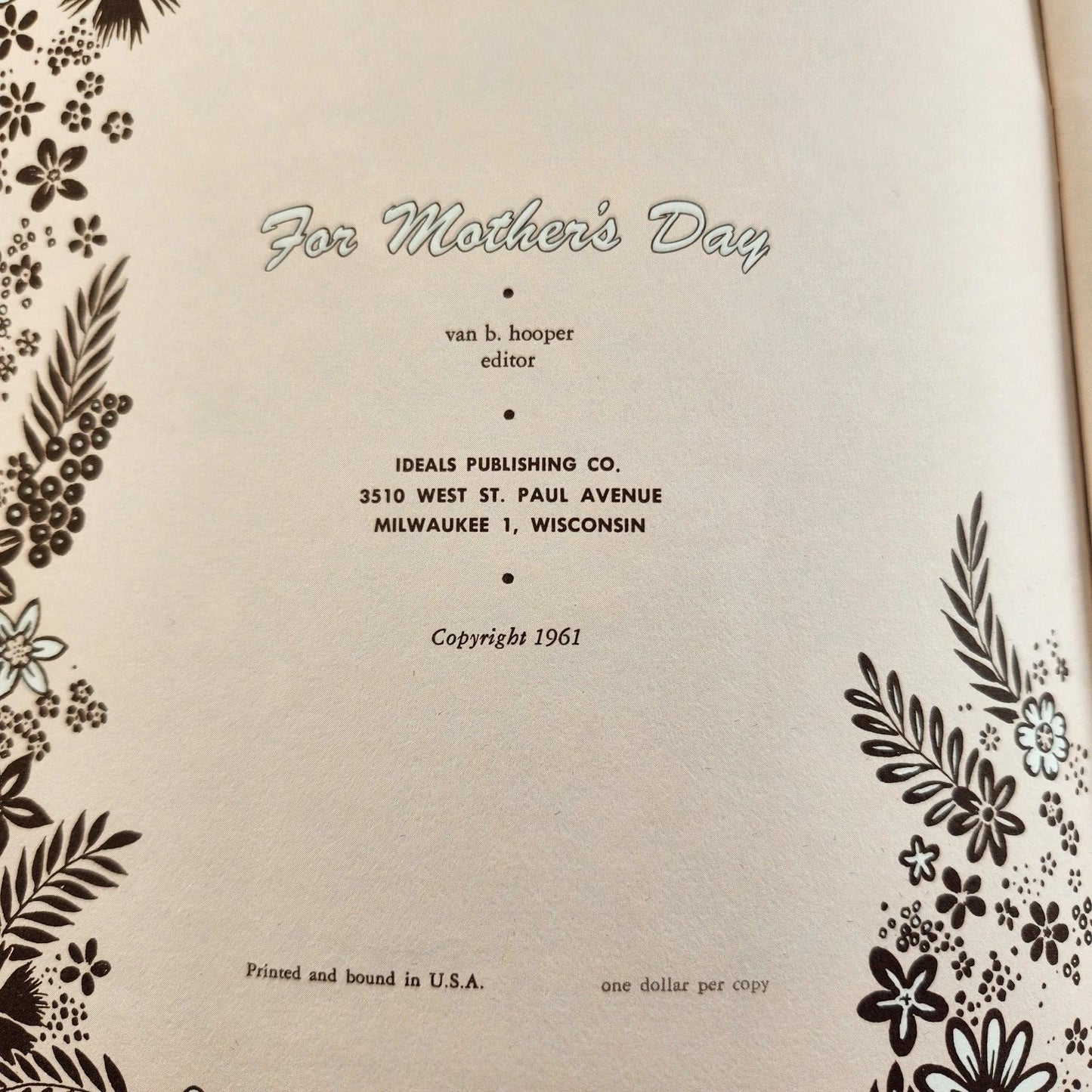 3 Ideals Magazines 1961–1964 Vtg Mother’s Day Christmas & Family Poems Songs