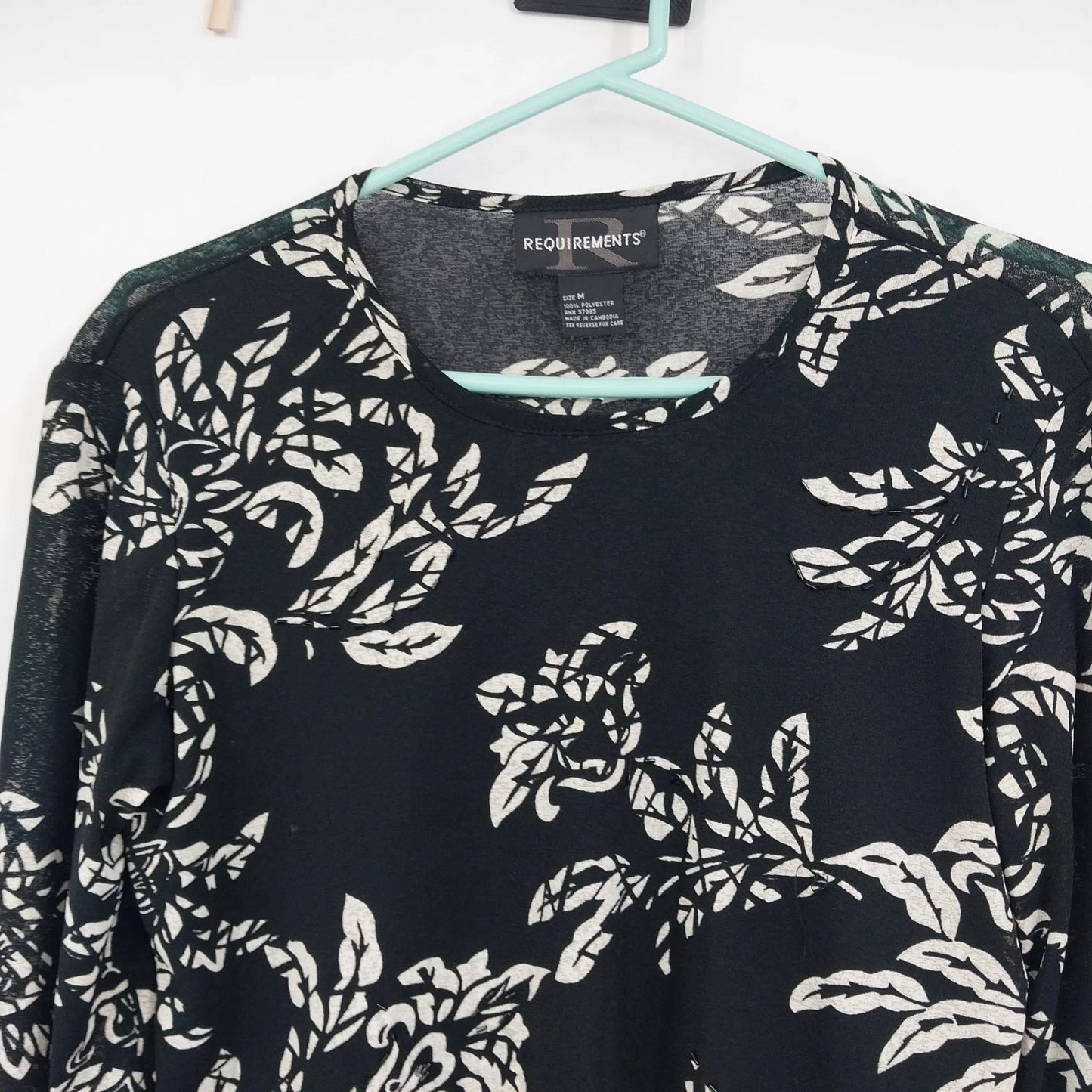 Requirements Women's Floral Stretch Long Sleeve Top Black White Size M Casual