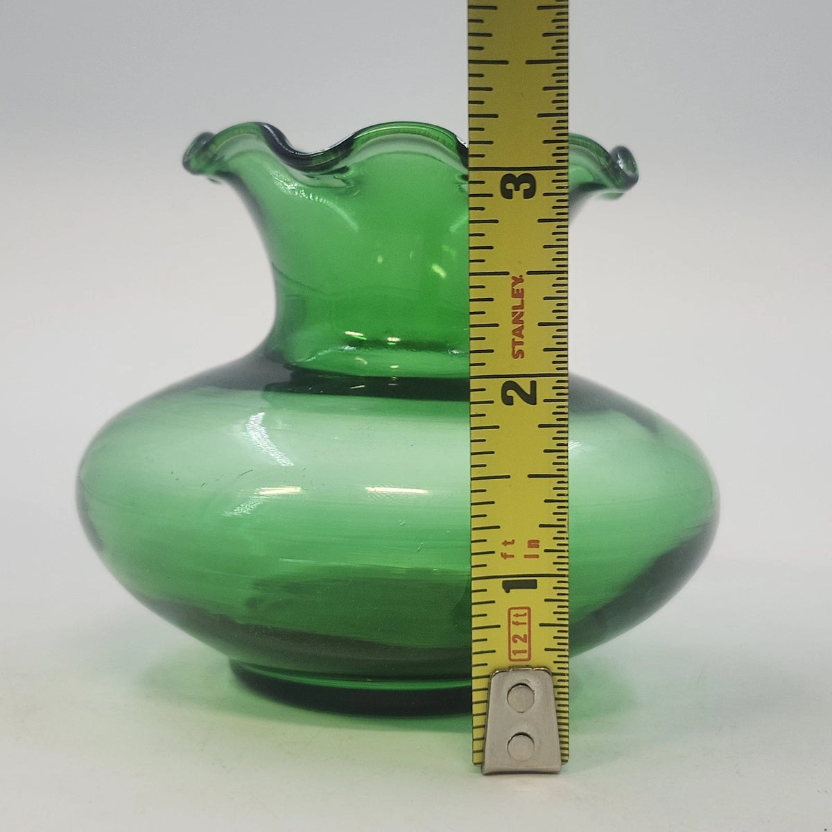 Squat Vase Transparent Emerald Green Art Glass 3.5" Ruffled Crimped Wide Rim Vtg