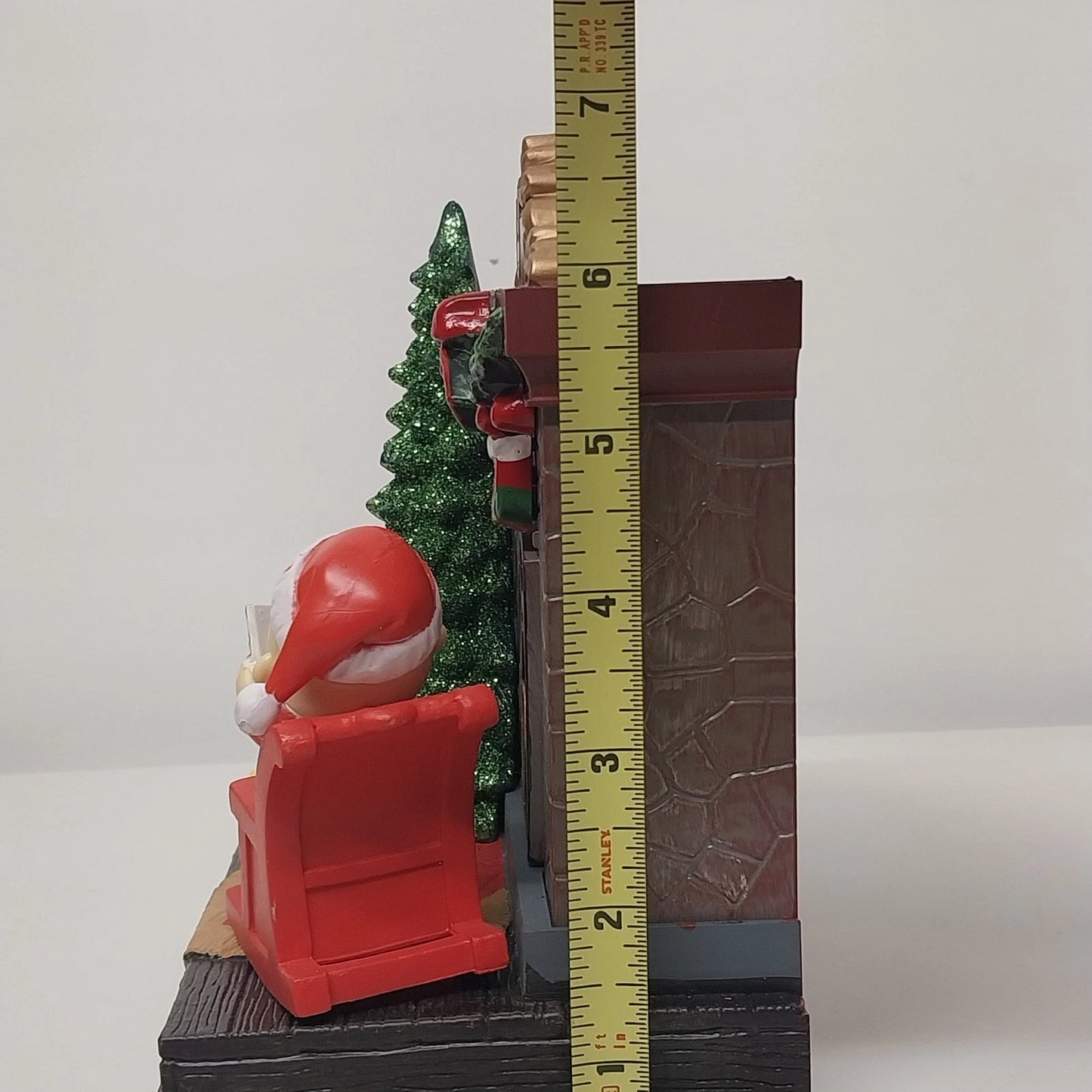 Kurt Adler Peanuts Charlie Brown Snoopy Musical Fireplace Christmas Decor Works