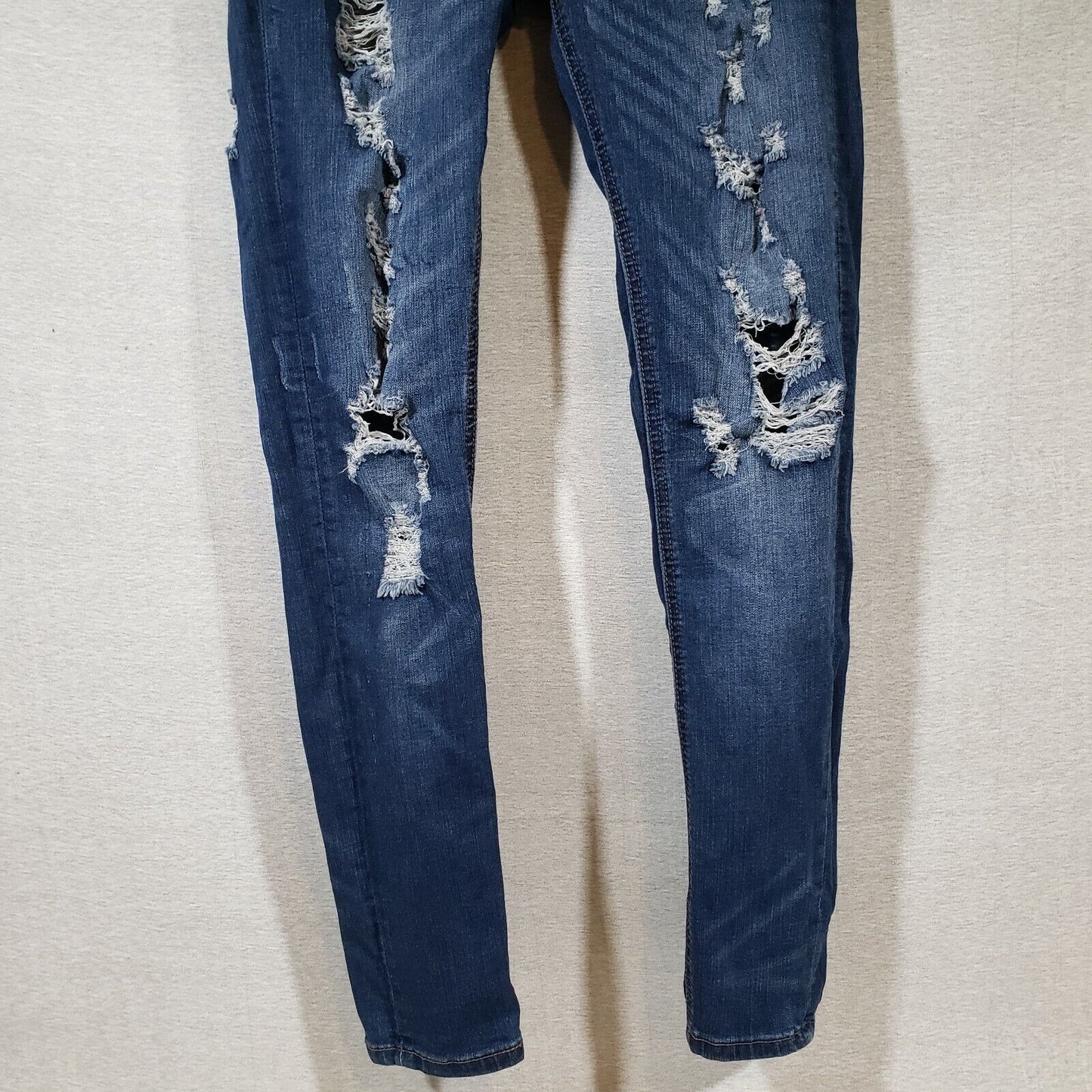 Mudd Skinny Stretch Dark Wash Distressed Jeans Womens Size 5