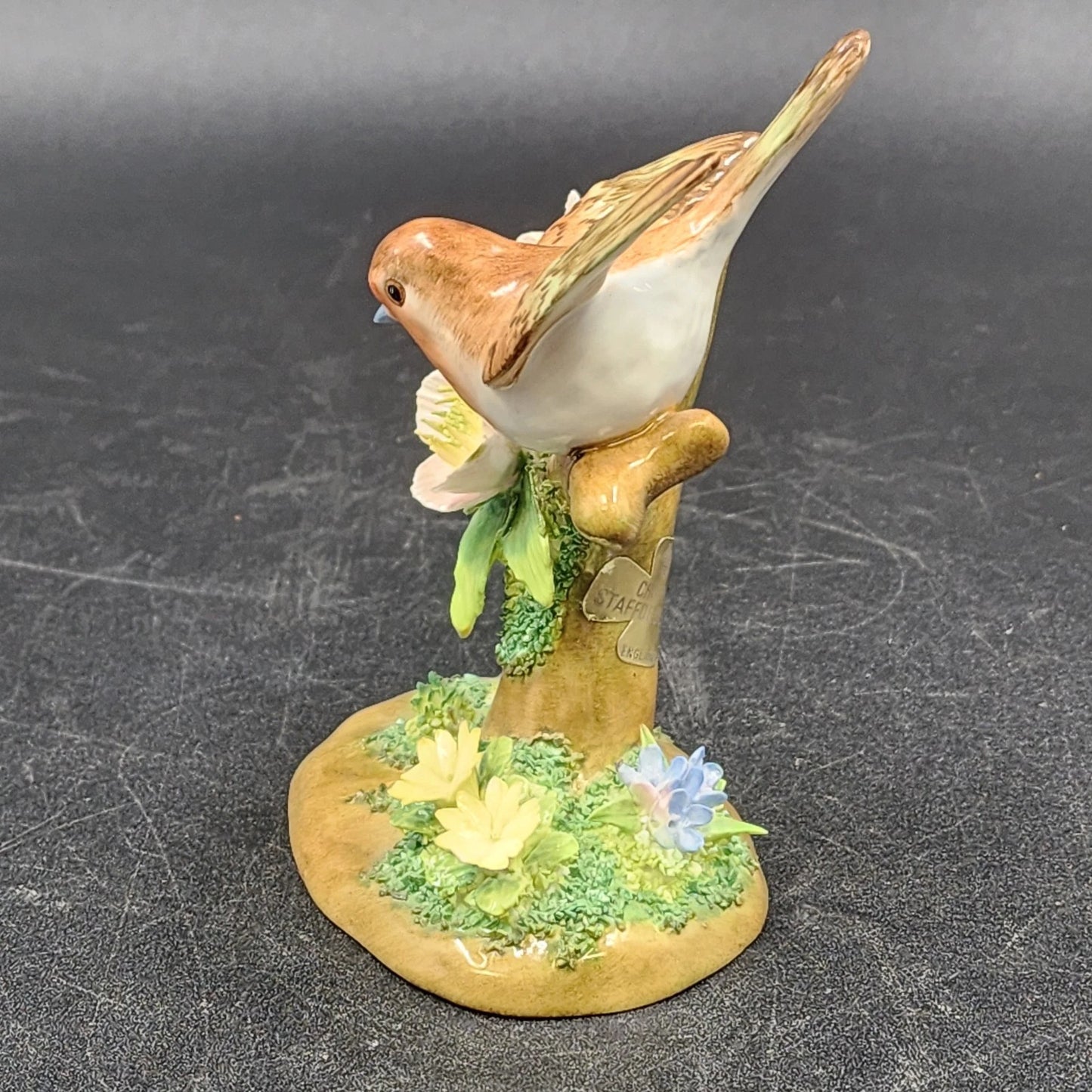 Crown Staffordshire Robin No 5 Figurine J T Jones Fine Bone China England Vtg