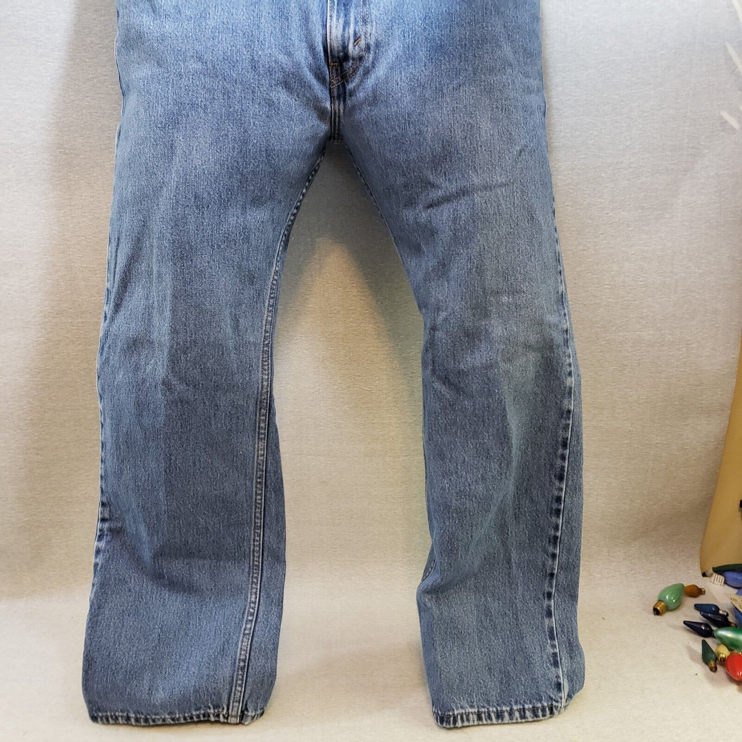 Levis 505 Blue Jeans Men's Regular Fit Straight Leg 38 x 30 Good Shape Repaired