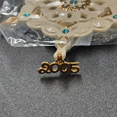 Lenox 2005 Snowflake Christmas Ornament 24 Karat Gold COA Original Packaging NOS