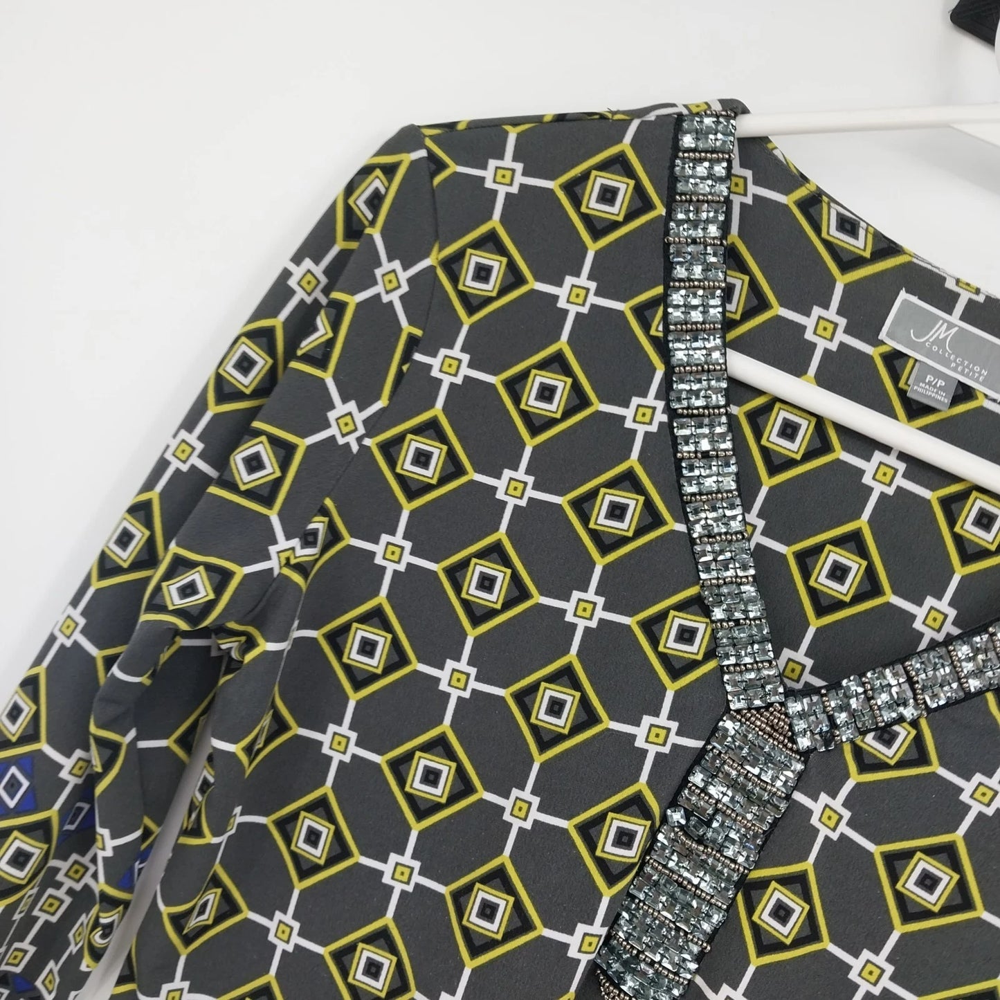 JM Collection Petite Geometric Print Beaded V-Neck 3/4 Sleeve Top P/P Polyester