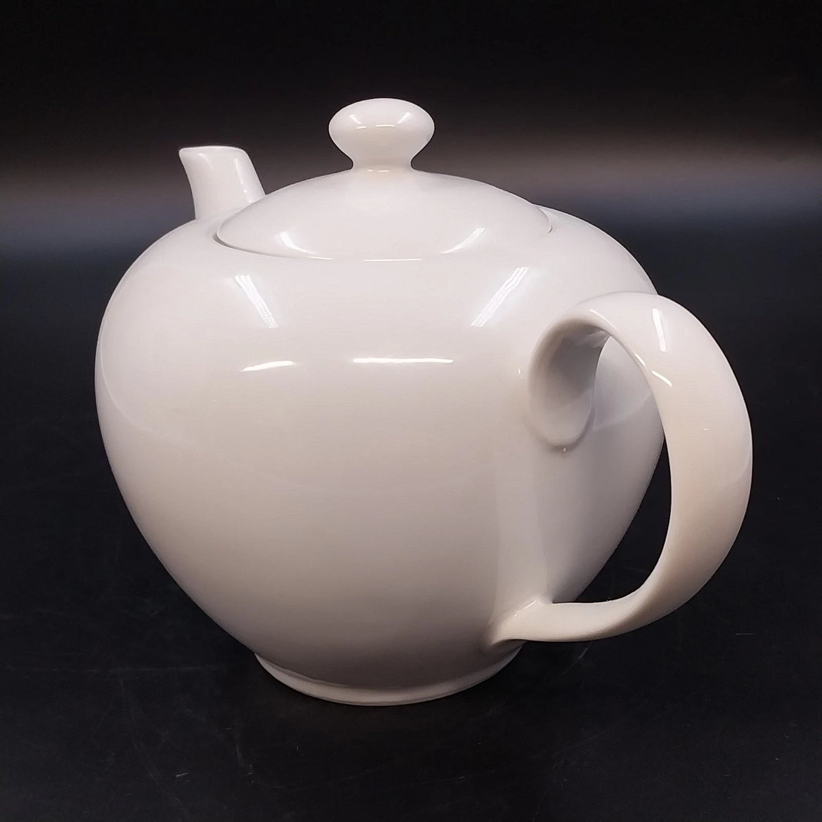Crate & Barrel Monno Bangladesh White Ceramic Porcelain Teapot with Lid 5.5" Vtg