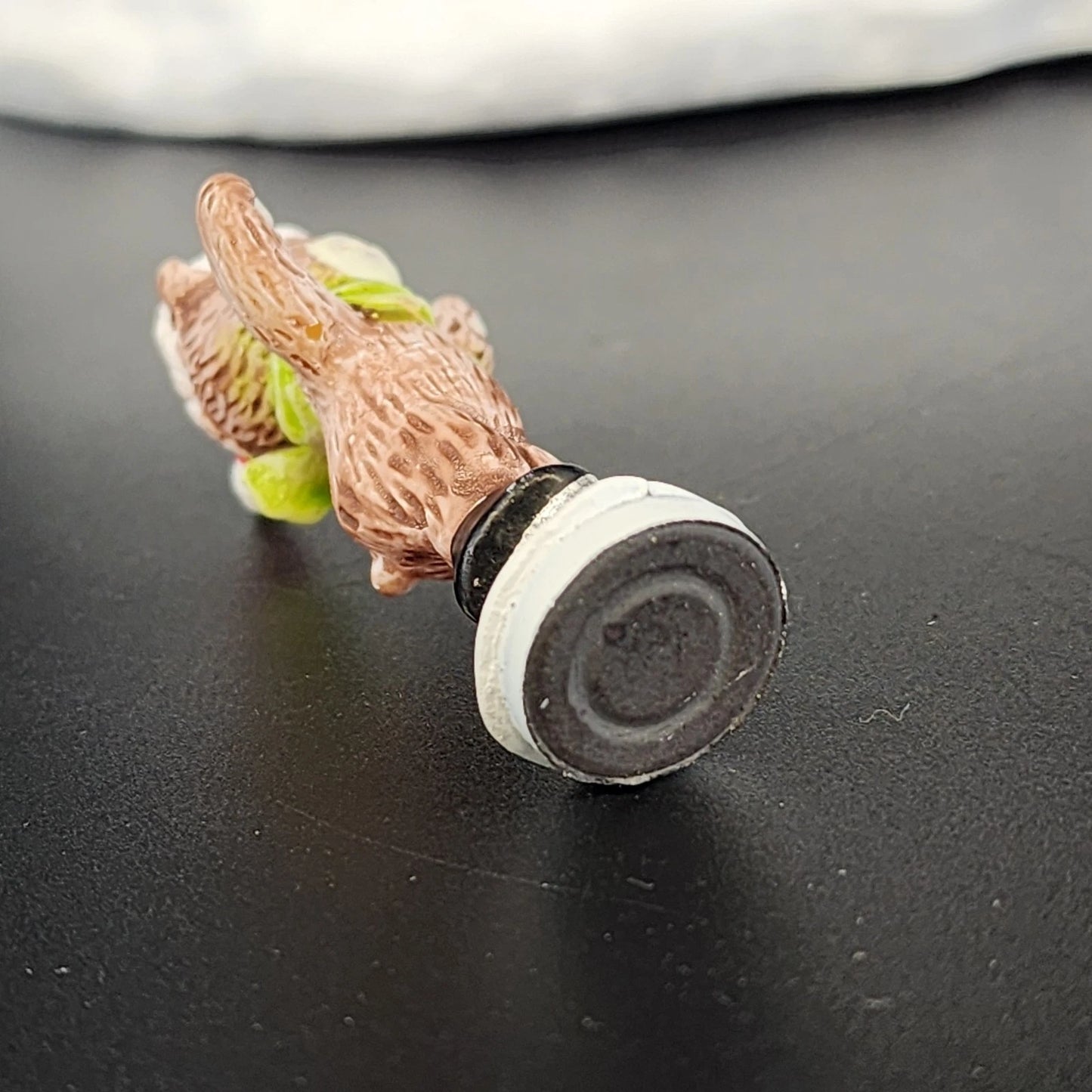 Christmas Around the World Skating Bear Music Box Wind Up Animated 6" House of Lloyd