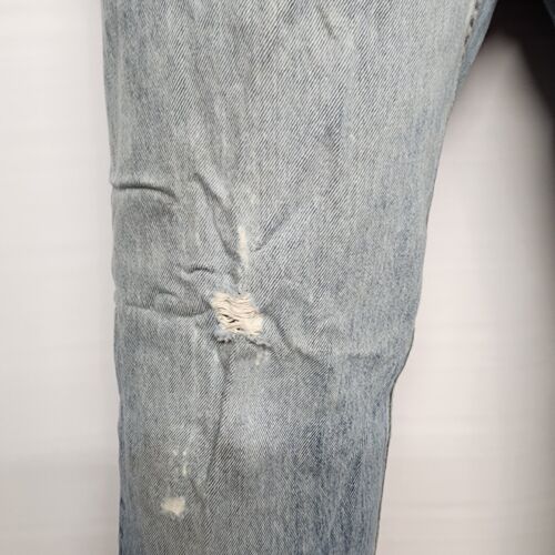 Levi's 550 Men's Jeans 36 x 34 Relaxed Fit Medium Stonewash Red Tab Distressed