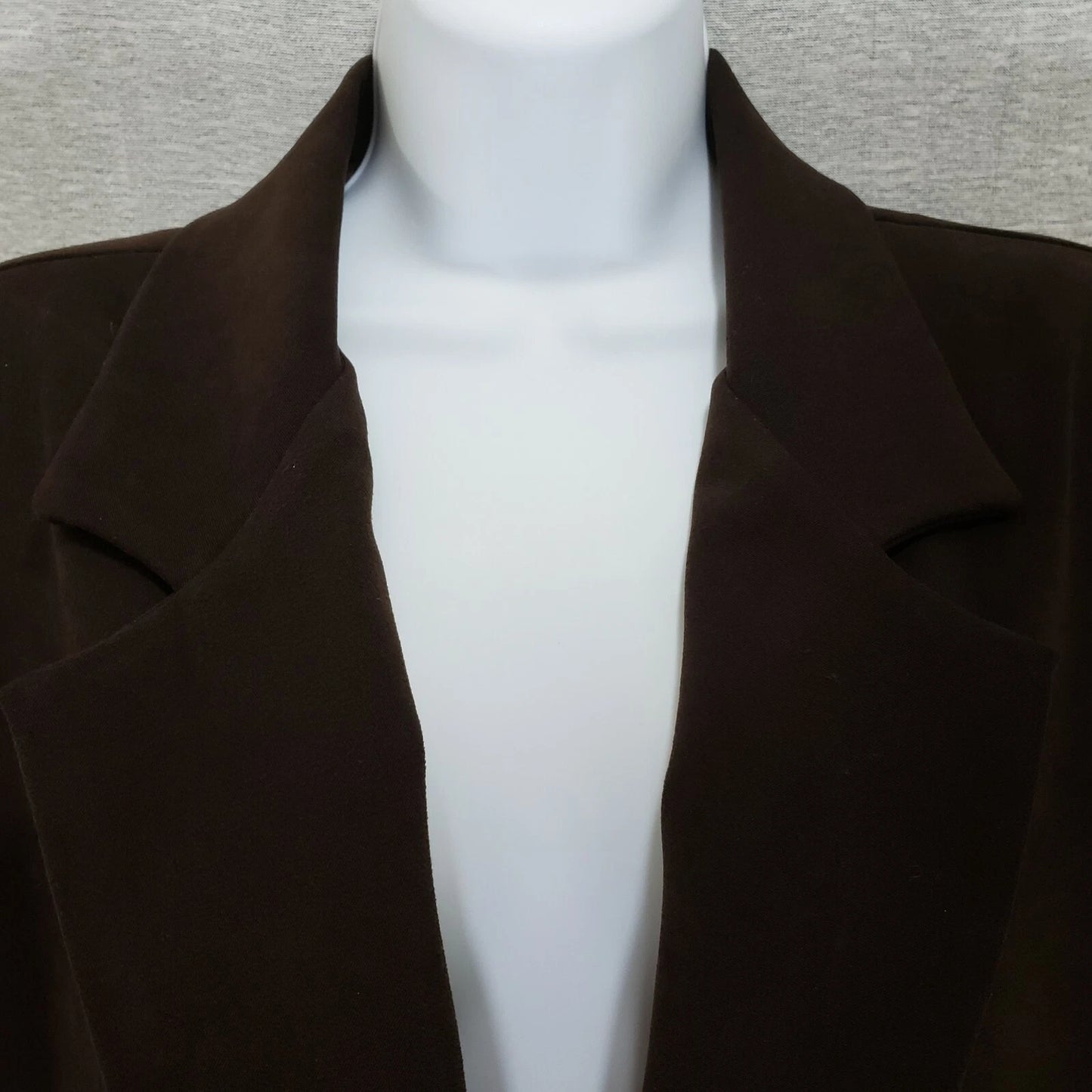 Briggs Women's 12P Soft Brown Button Up Blazer Jacket w Shoulder Pads Polyester