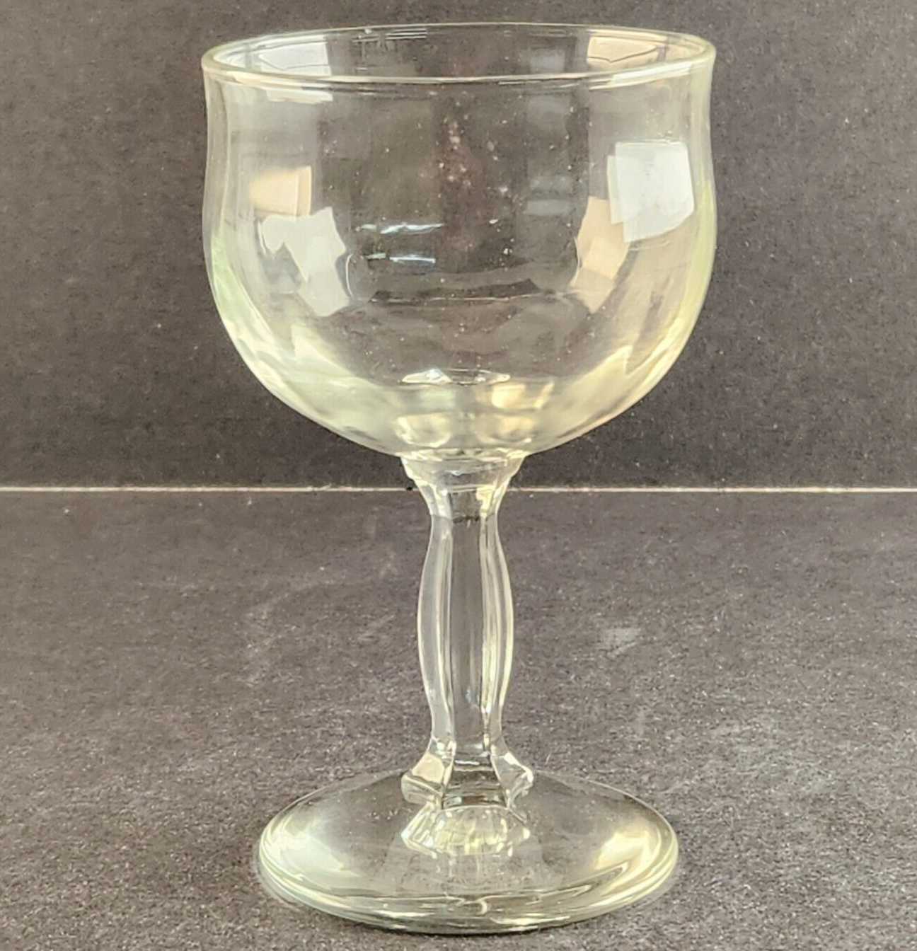 4 Pedestal Wine Cocktail Glass Stemware Clear Self Footed Unbranded 1970s 1980s