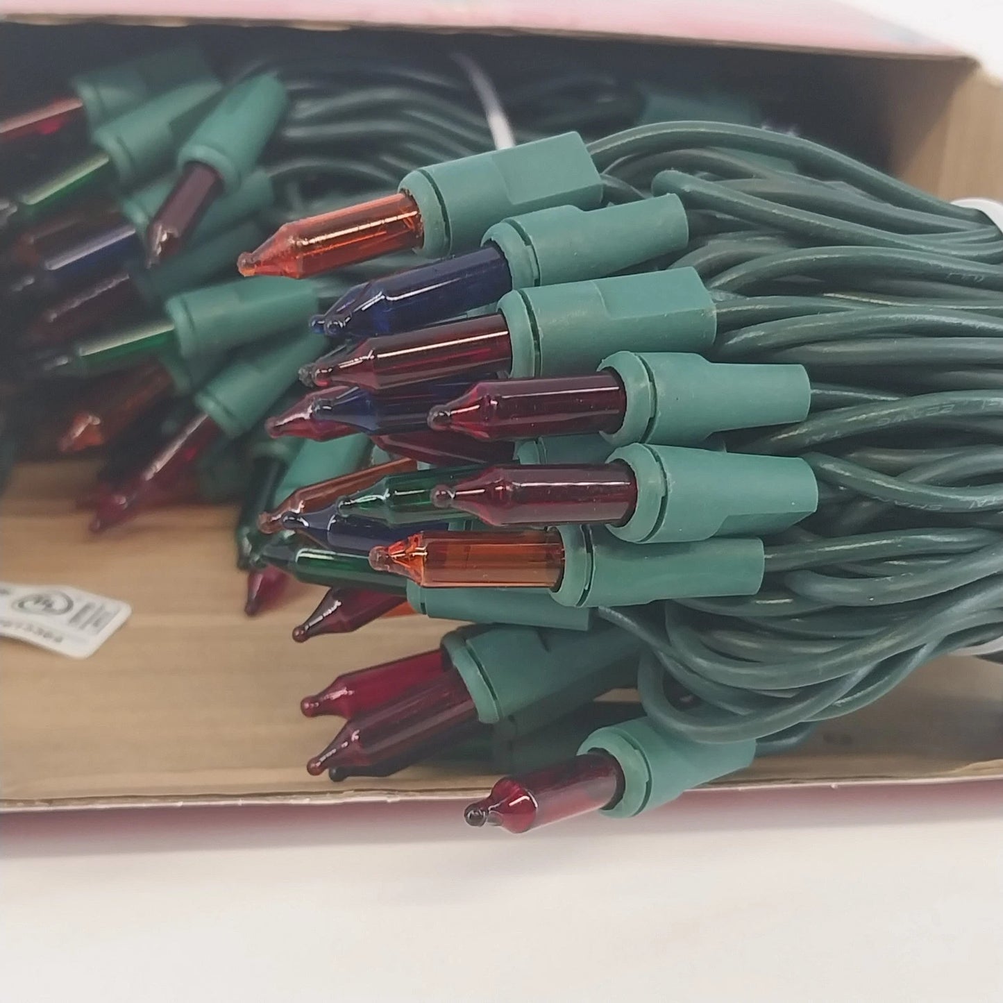 250 Multicolor Mini Christmas Lights Green Wire 50 ft Indoor Outdoor NIB