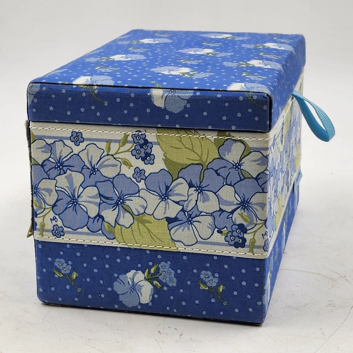 Marjolein Bastin Hobby Gift Denim & Daisies Fabric Sewing/Jewelry Craft Box Vtg