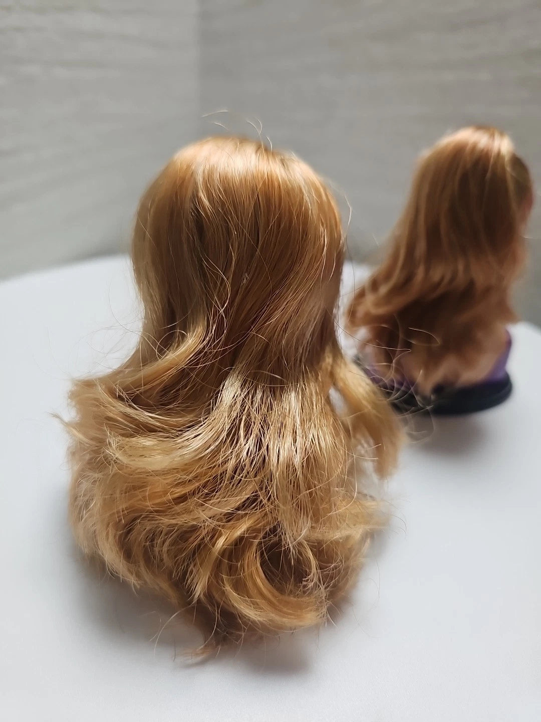 Barbie Styling Head Set 2 Piece Blonde Hair Mattel 2010