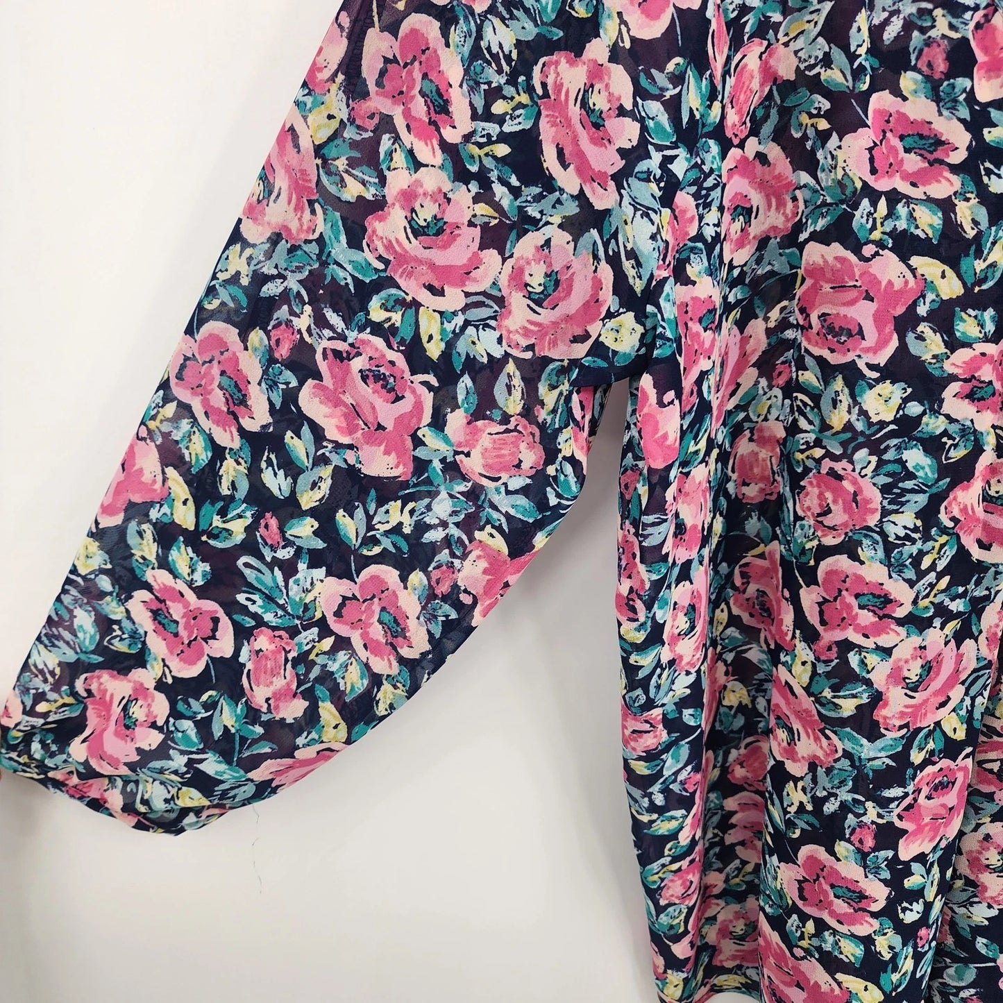 LC Lauren Conrad Floral Chiffon Blouse Large V Neck
