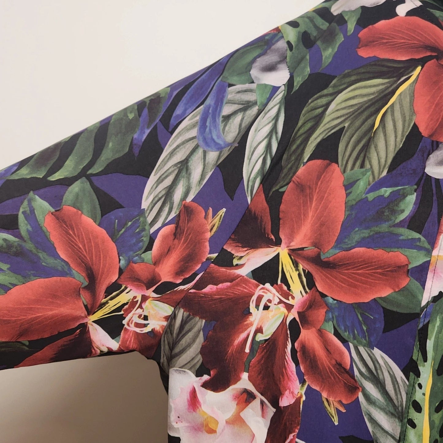 C&C California XL Floral Hooded Jacket Drawstring Windbreaker