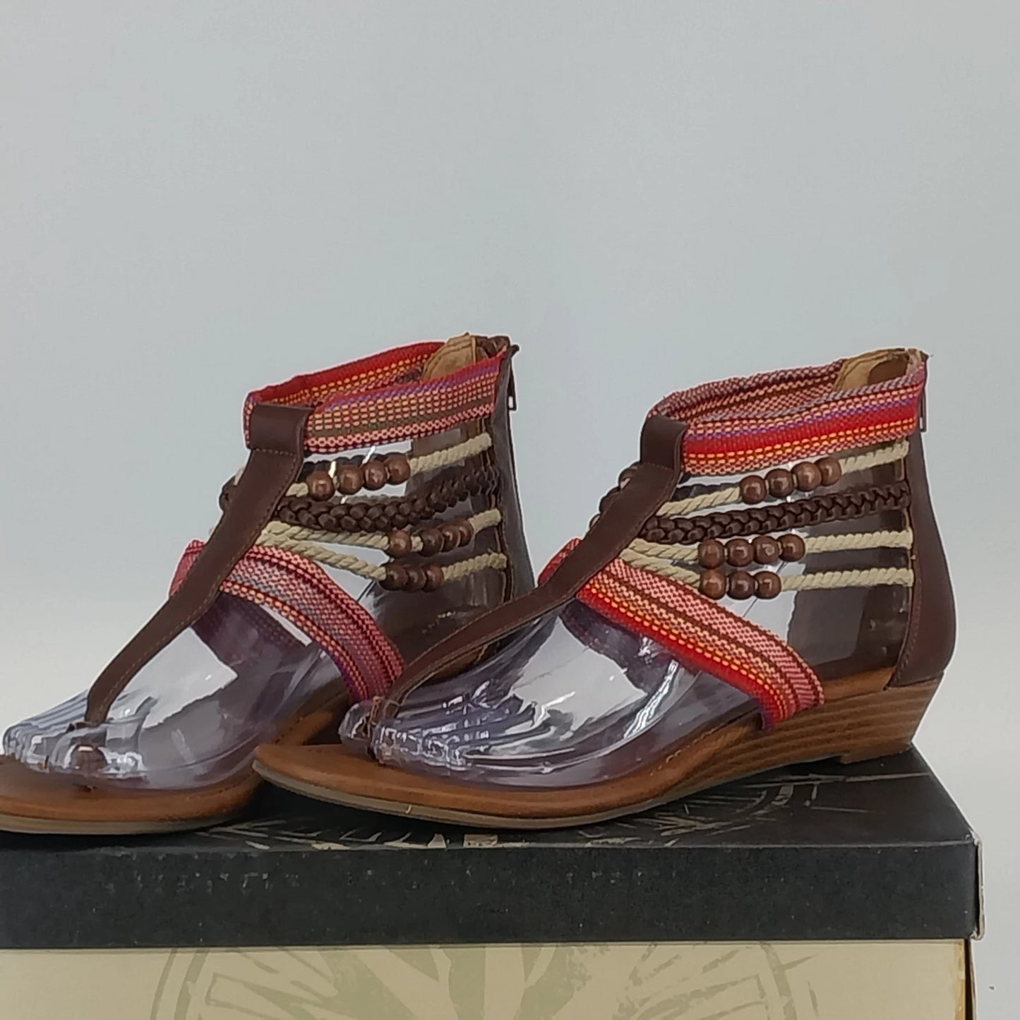 Ruff Hewn Sharvelle Sandals Red Multi Beaded Ankle Strap Women's 8 Open Toe Zip