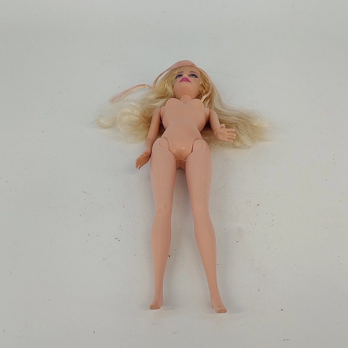 Barbie Doll Mattel 1998 Head 1999 Body Blonde Pink Streaks Bendable Knees Vtg