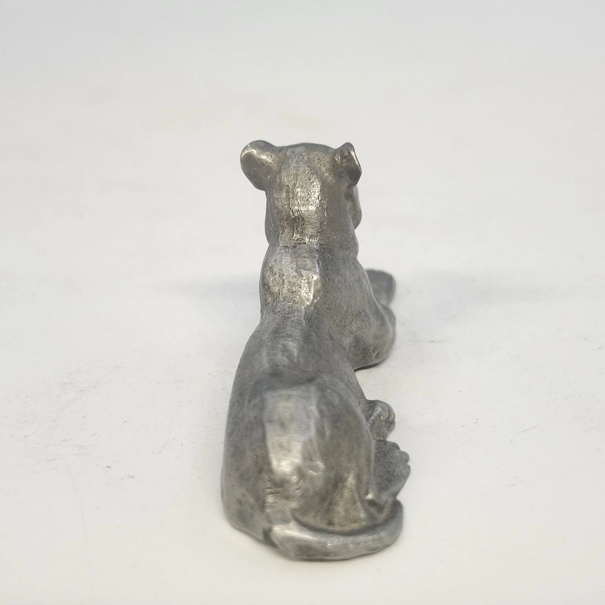 Pewter Reclining Mountain Lion Cougar Figurine 2.5" Vintage Wildlife Animal 1990
